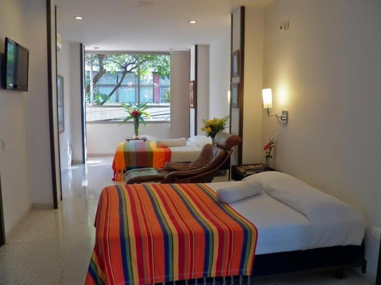 Hotel Casa Santa Monica Norte กาลี ภายนอก รูปภาพ